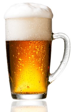 fincan kahve ve kahve çekirdekleri arka plan üzerinde el ile