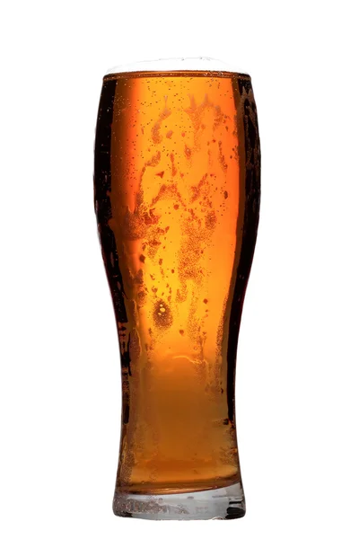Mugg öl isolerad på vitt — Stockfoto