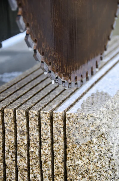 granit ve dairesel testere