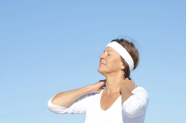 Active senior woman neck pain — Stock Photo, Image