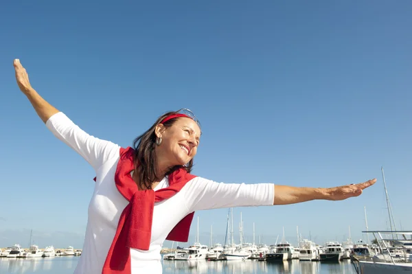 Mujer feliz jubilación activa —  Fotos de Stock