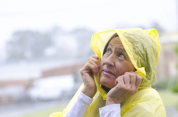 Woman in rainy weather season — Stock Photo, Image