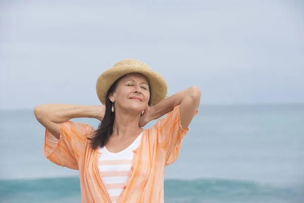 Happy pleased attractive mature woman — Stock Photo, Image