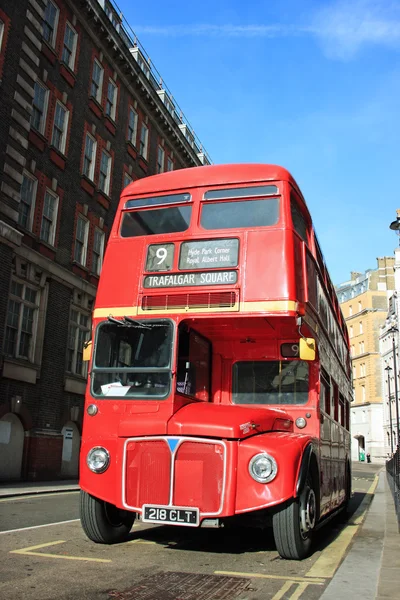 1962 ônibus vermelho de Londres — Fotografia de Stock