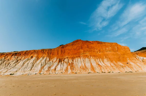 Strand Van Falesia Albufeira Algarve Portugal Het Strand Omgeven Door — Stockfoto