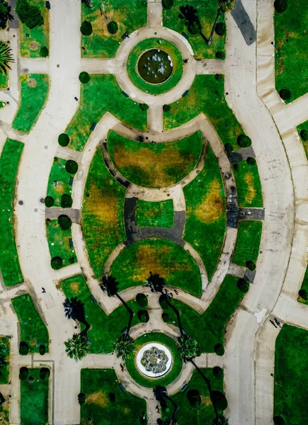 Portekiz Lizbon Bölgesi Estoril Bahçesinden Gökyüzü Manzarası — Stok fotoğraf