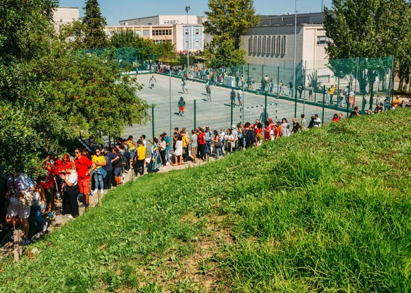 Lissabon Portugal Oktober 2022 Die Brasilianer Stehen Schlange Der Rechtsuniversität — Stockfoto