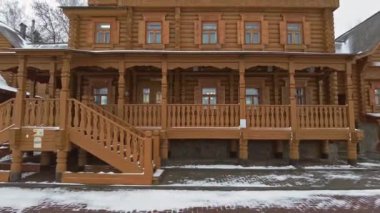 Gorodets, Rusya - Kasım 2021. Volga Nehri kıyısındaki Karmaşık Sanatçılar Şehri. Gorodets halk sanatı ve müzesinin merkezidir..