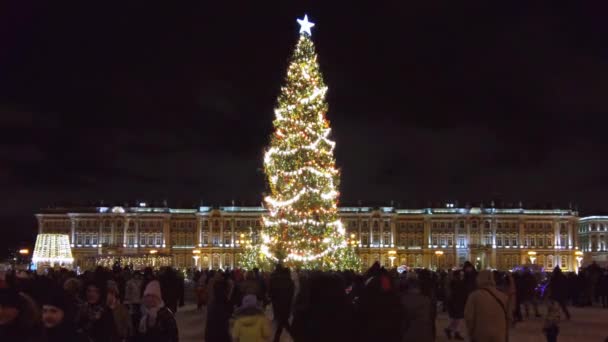 Sint Petersburg Rusland Circa December 2021 Nieuwjaarsboom Het Centrale Plein — Stockvideo