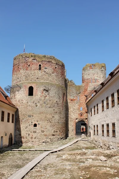 Bauska hrad v Lotyšsku — Stock fotografie