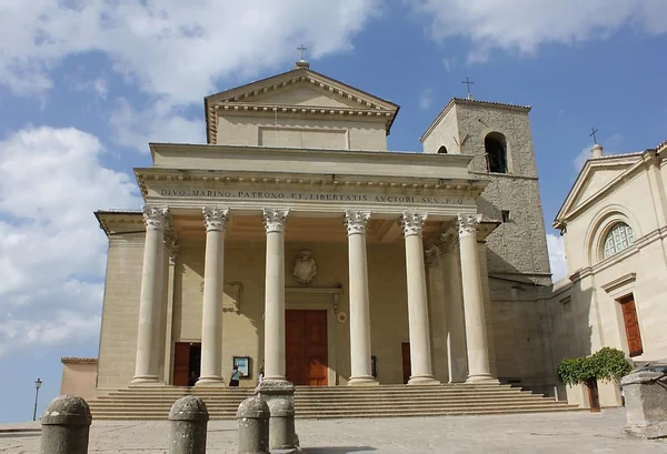 Basilica di san Marino görünümü — Stok fotoğraf