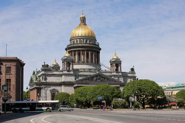 Catedral de San Isaac en San Petersburgo, Rusia — Foto de Stock