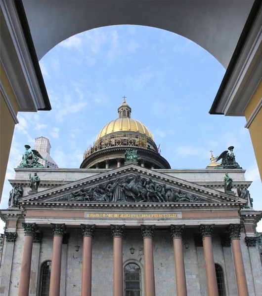 Собор Святого Ісаака в Санкт-Петербурзі, Росія. — стокове фото