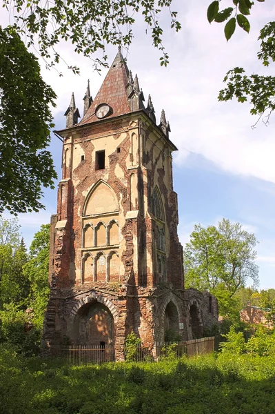 Pavilon chapelle v park alexander (Carskoje selo), Rusko — Stock fotografie