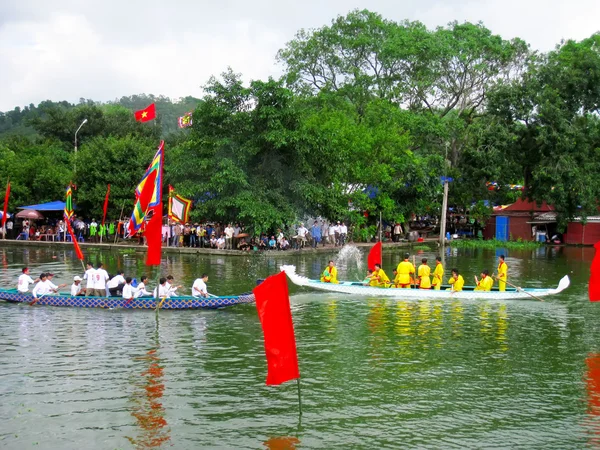 Carrera del barco tradicional —  Fotos de Stock