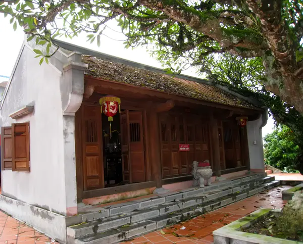 Tempel in de traditionele architectonische stijl van het Oosten, hai d — Stockfoto