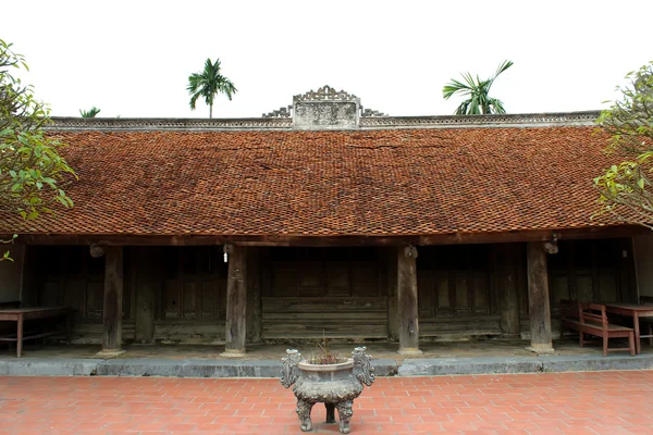 東、ハイ d の伝統的な建築様式の寺院 — ストック写真