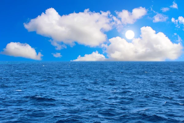 Himmel und Meer — Stockfoto