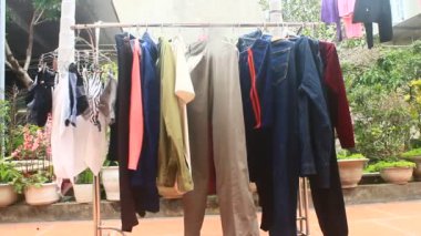 Güneşte kurutma giyim