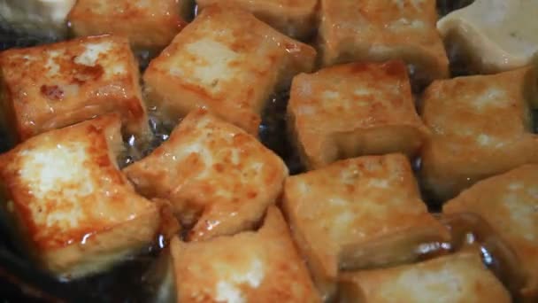 Spis Stekt Tofu Olja — Stockvideo