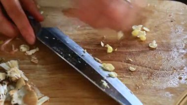 Mutfakta Mantar Çorbası Pişiriyorum