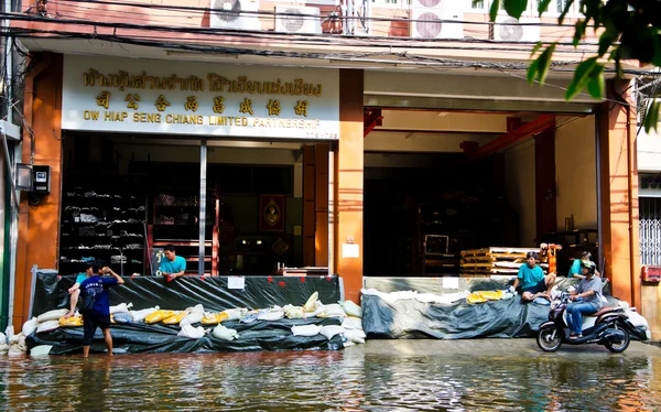 Thailändska översvämningar träffar centrala Thailand — Stockfoto