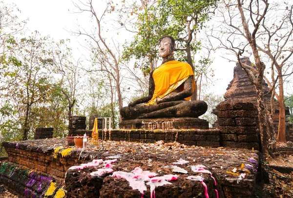 Socha Buddhy v sukhothai historický park — Stock fotografie