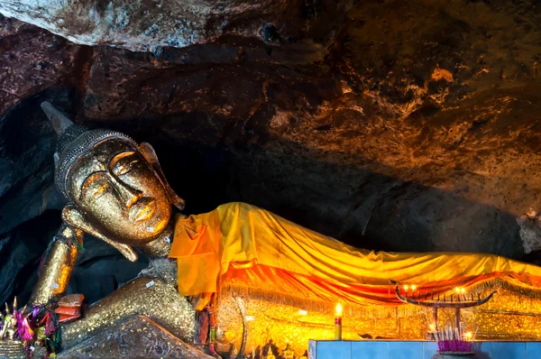 Ležící buddha v Thajsku — Stock fotografie