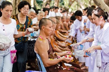 Songkran Festivali