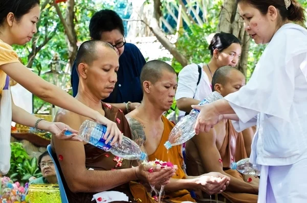 Songkran festival — Stockfoto