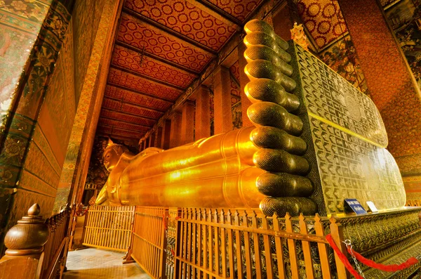 uzanmış altın buddha, wat pho, bangkok, Tayland