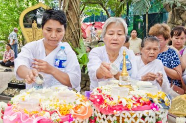 Songkran Festivali