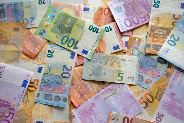 Detailní Papír 100 Eurobankovek Evropské Unie Pozadí Roztroušených Papírových Bankovek — Stock fotografie