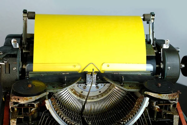 Typewriter Table Words Fake News Printed Paper Large Size Vintage — Stock Photo, Image