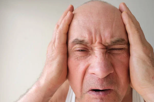 Close Mature Charismatic Man Senior Years Surprised Puzzled Shocked News —  Fotos de Stock