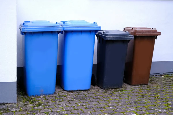 Row Plastic Garbage Container Germany Garbage Collection Designated Place Environmental — Φωτογραφία Αρχείου