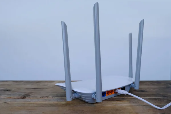 White Cable Plugged Port Router Modern Wireless Router Four Non — Stockfoto