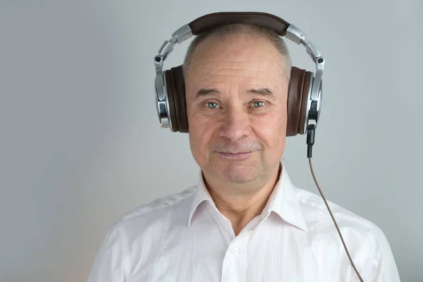Close Mature Charismatic Man Years Headphones Listening Music Emotions Face — Stock Photo, Image
