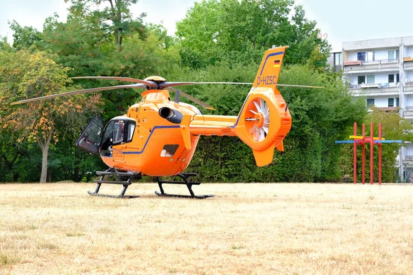 Eurocopter 135 Hzsi Air Rescue Service Ground Medical Helicopter Air — Stock Photo, Image