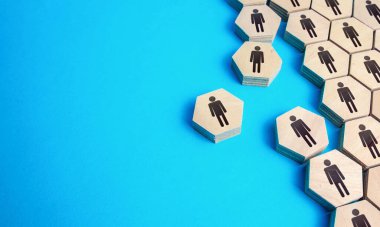 Bir grup insanı bir araya getirmek. Ayrılık takımı. Şirket personeli oluşturun, personel alın. Yeni çalışanlar işe almak ve personel toplamak. Açık bir rol için yetenekli adaylar bulun. İnsan kaynakları.