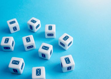 Dağınık zarf ve mesaj blokları. Yazışmalar. İletişim, e-posta bülteni. Bürokrasinin dijitalleştirilmesi. Halkla ilişkiler. Güvenlik ve gizlilik. CRM ve müşteri geri bildirimi.