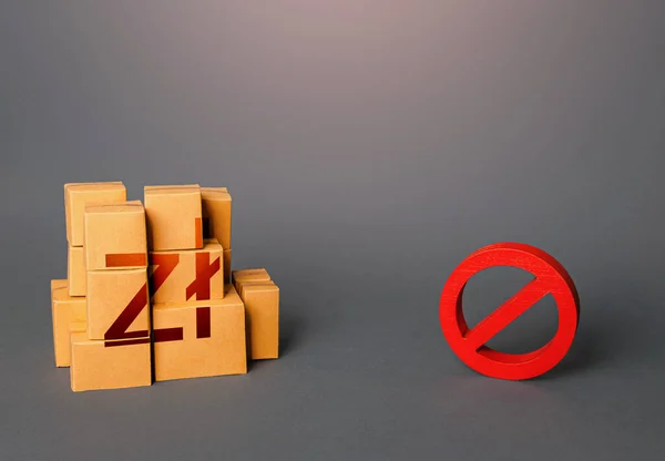 Πολωνικά Κουτιά Εμπορευμάτων Zloty Και Σύμβολο Απαγόρευσης Εμπορικοί Πόλεμοι Απαγόρευση — Φωτογραφία Αρχείου