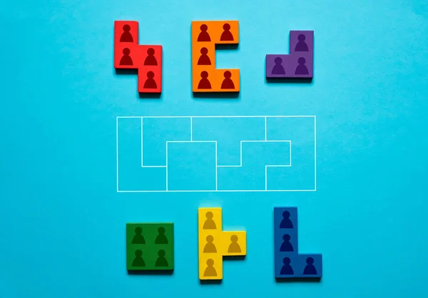 Establish a business company and hire the first employees. Organize teams. Teamwork. HR and personnel management. The optimal number of employees in each subdivision. Efficiency and productivity.