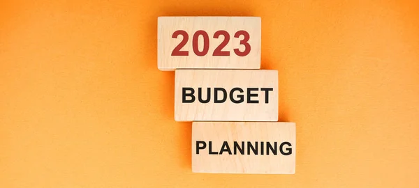 Ξύλινα Μπλοκ 2023 Προϋπολογισμός Σχεδιασμός Οικονομική Διαχείριση Στην Εταιρεία Θέσε — Φωτογραφία Αρχείου