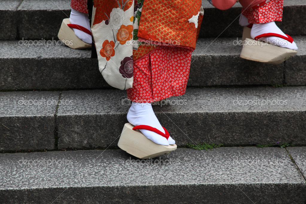 Geisha de stock, imágenes de Geisha shoes sin royalties | Depositphotos