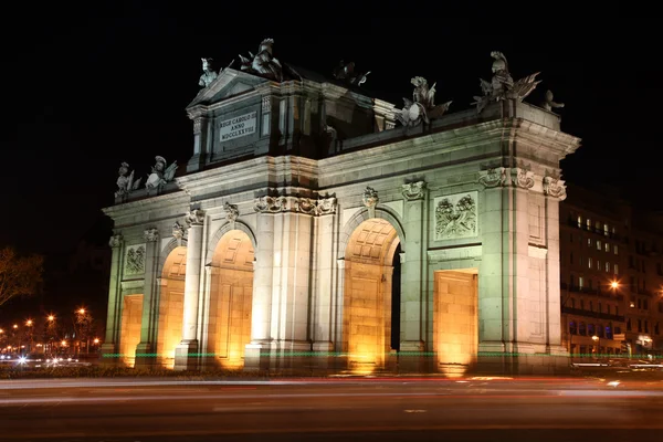 Puerta de Alcalá Madrid —  Fotos de Stock