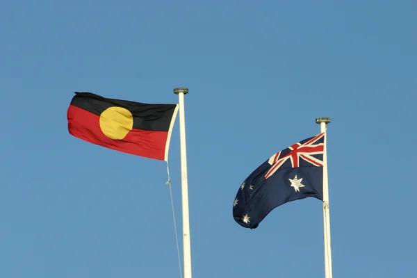 Aboriginal en Australische vlaggen — Stockfoto