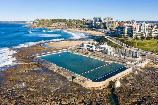 Flygfoto Över Det Historiska Newcastle Ocean Baths Ett Framträdande Lokalt — Stockfoto