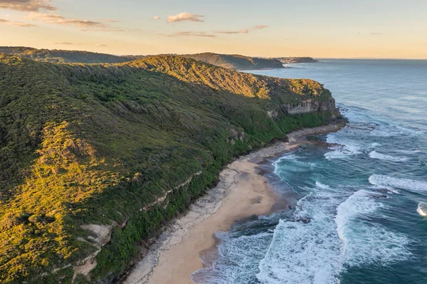 Luftaufnahme Der Klippenlinie Bei Dudley Beach Newcastle Australia Blick Nach — Stockfoto