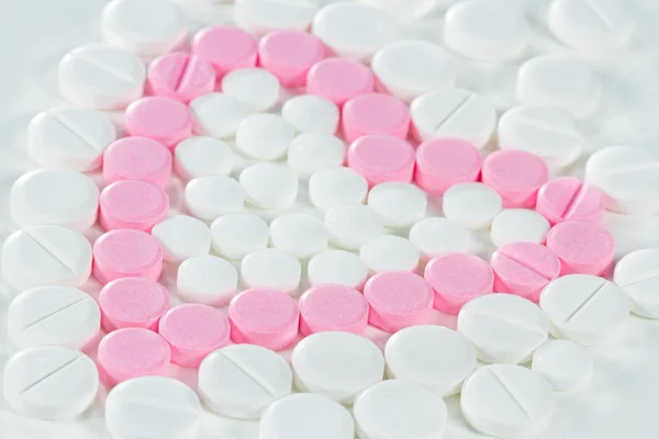 Pastillas rosadas en forma de corazón — Foto de Stock